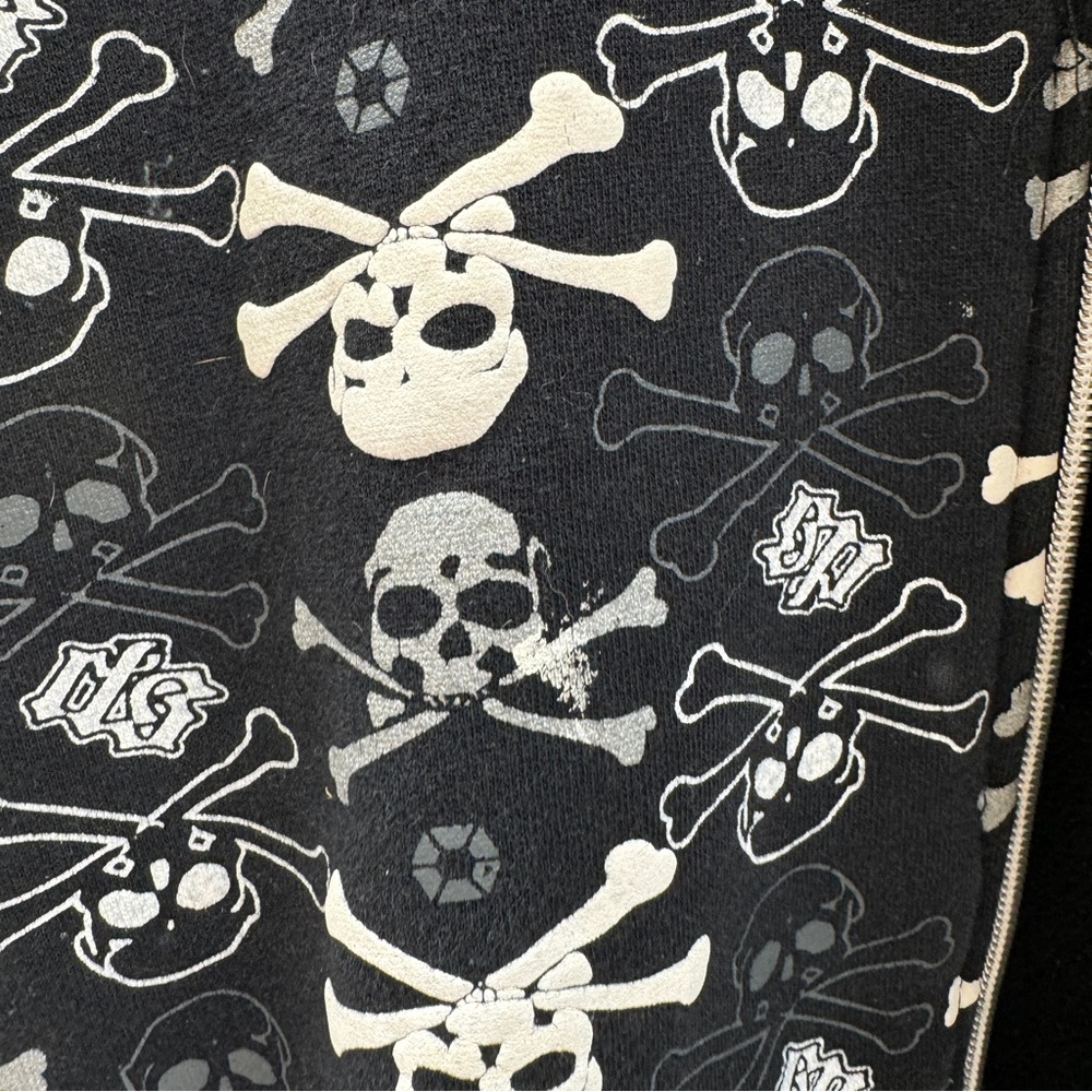 Vintage Southpole Skull & Crossbones Hoodie – Men’s XXL Y2K Rare - Picture 4 of 11